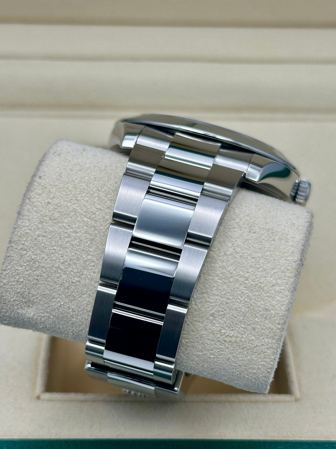 Rolex Datejust 41 126300 with fluted bezel