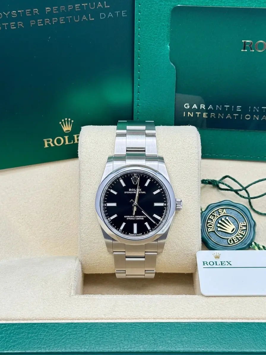 Rolex Oyster Perpetual 34 Black Dial Oyster Bracelet - 124200 - 2025