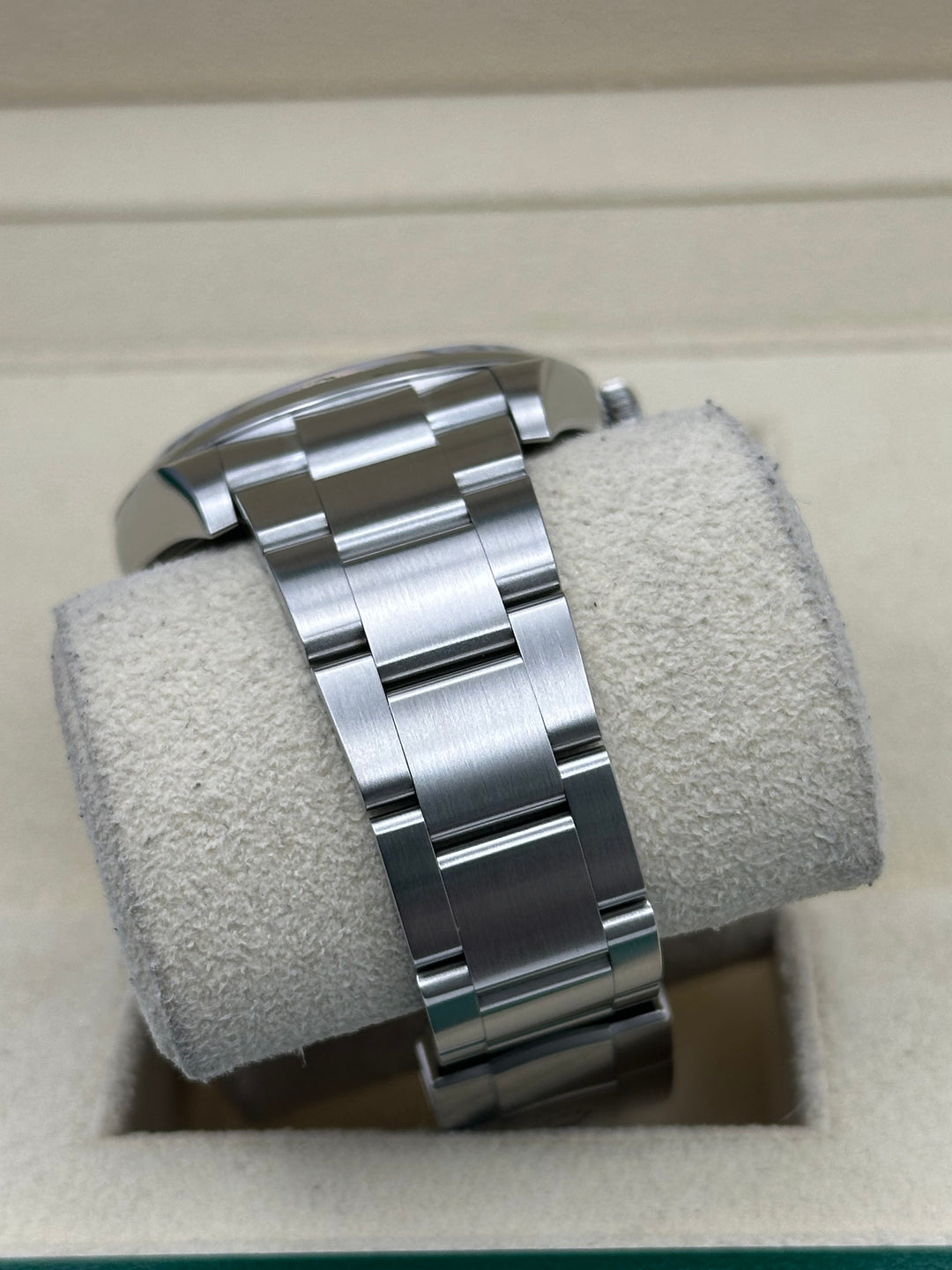 Like New Rolex Oyster Perpetual 114300 with box and papers