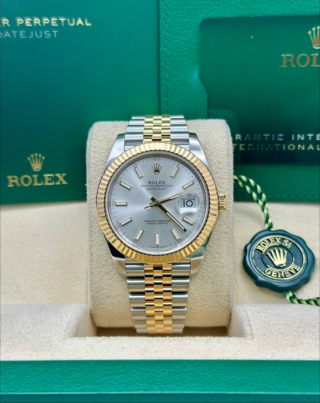Rolex Datejust 41 126333, 2024, silver dial, Jubilee bracelet