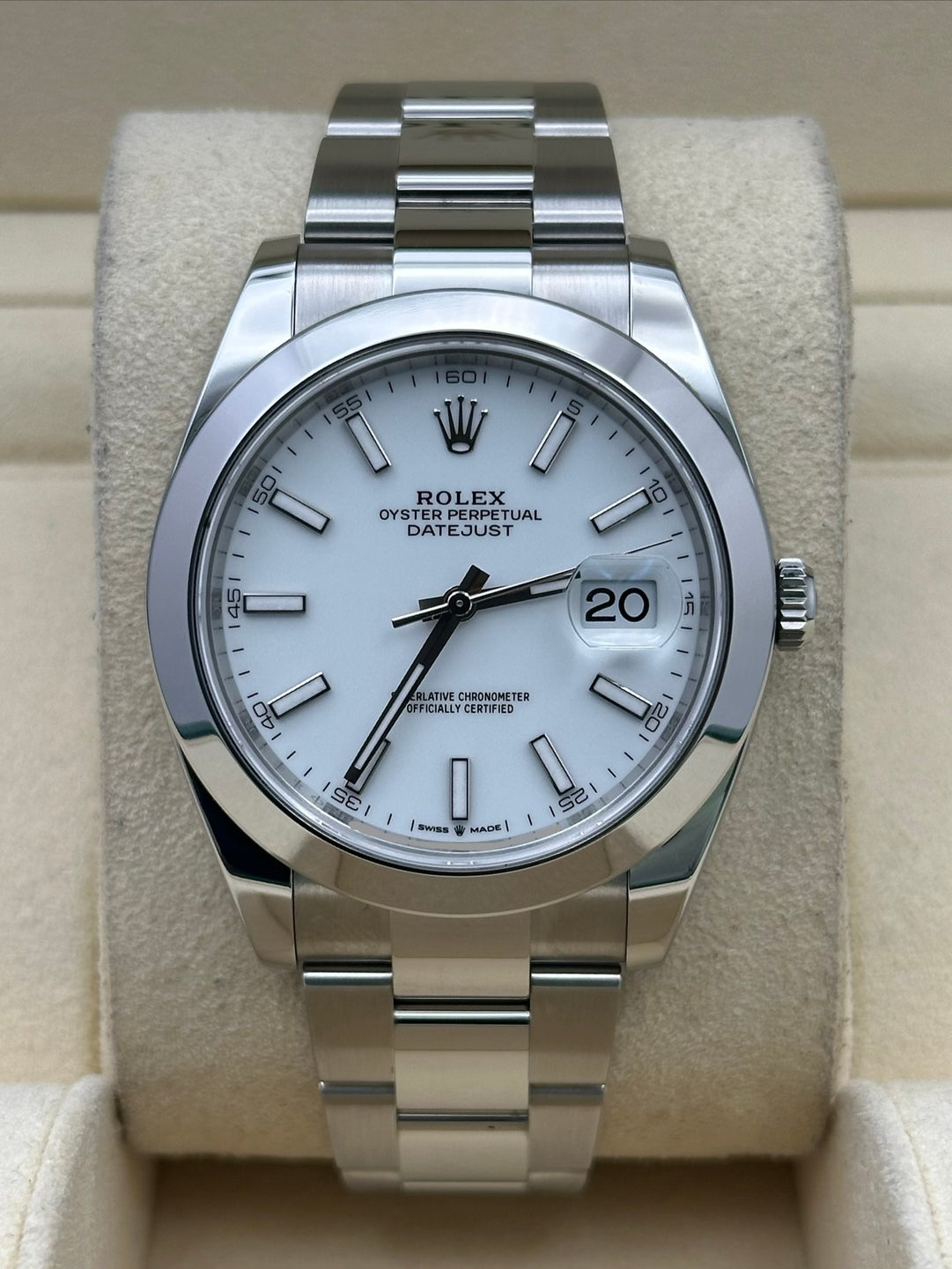 Rolex Datejust 41 126300, 2024, white index dial, Oyster bracelet