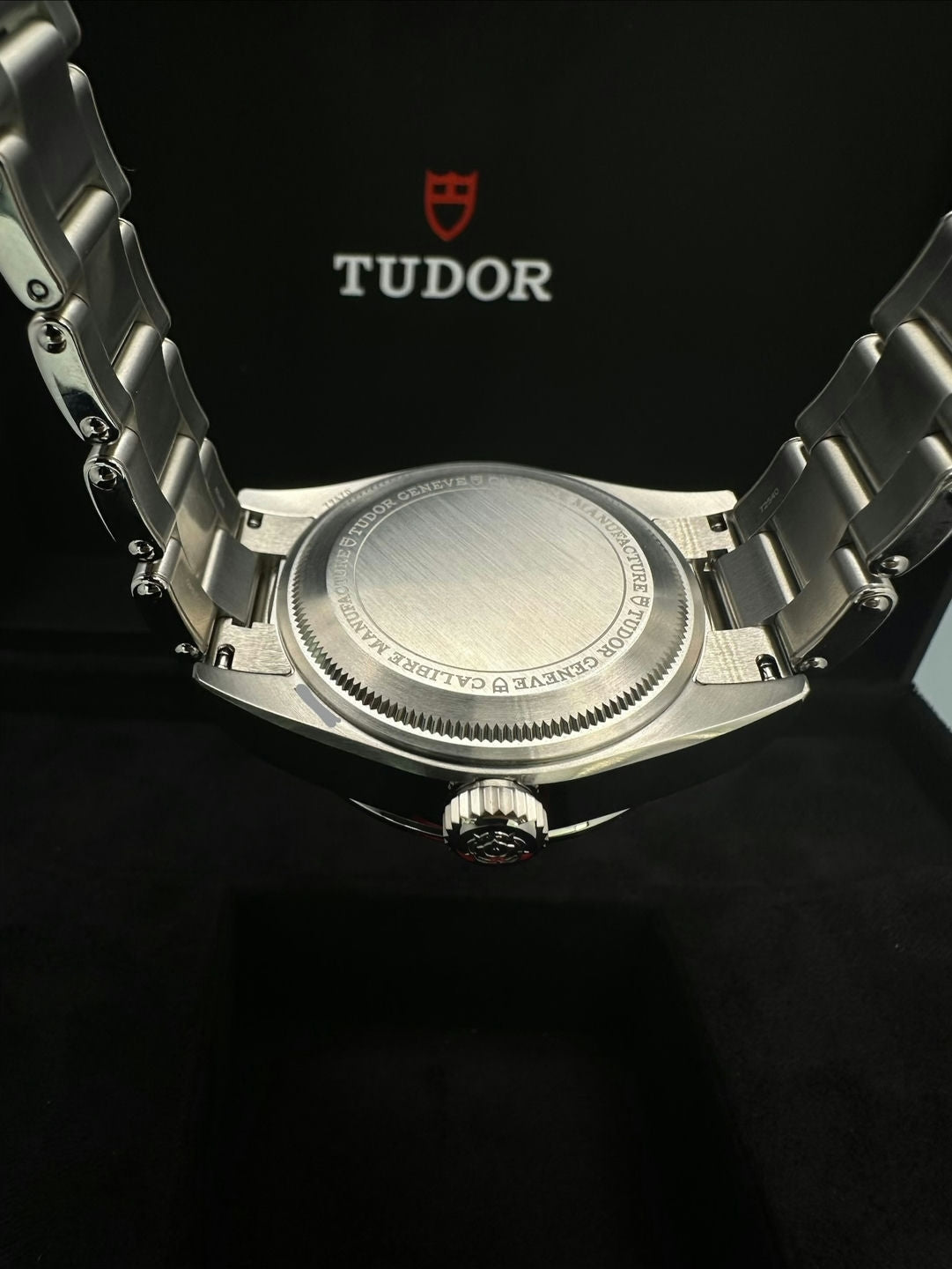 Tudor Black Bay 79470 white dial, view 8 of 8