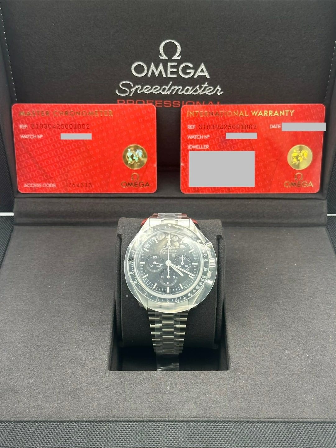 Omega Speedmaster Moon Professional Co-Axial Master Chronometer Chronograph  - 42 mm Steel Case - Black Dial - 310.30.42.50.01.002