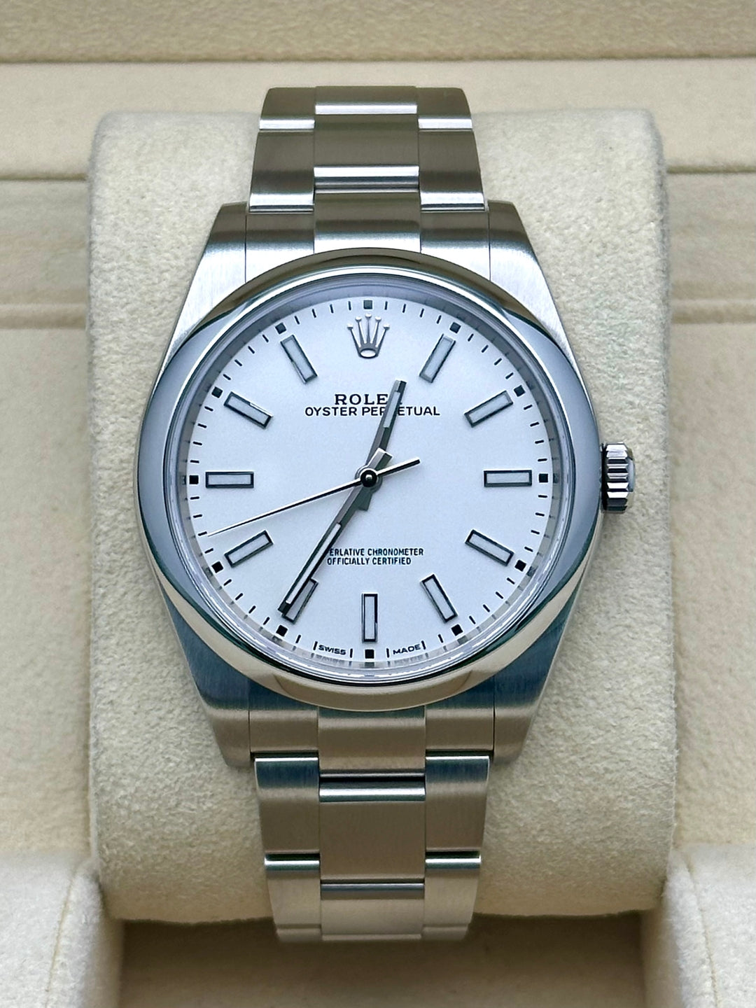 Rolex Oyster Perpetual 39 114300WH, 2018, white index dial, Oyster bracelet