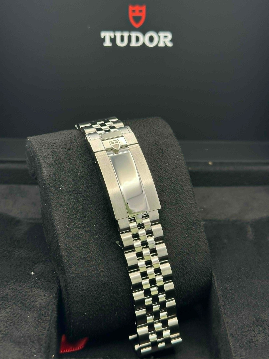 Tudor 7939A1A0NU black dial