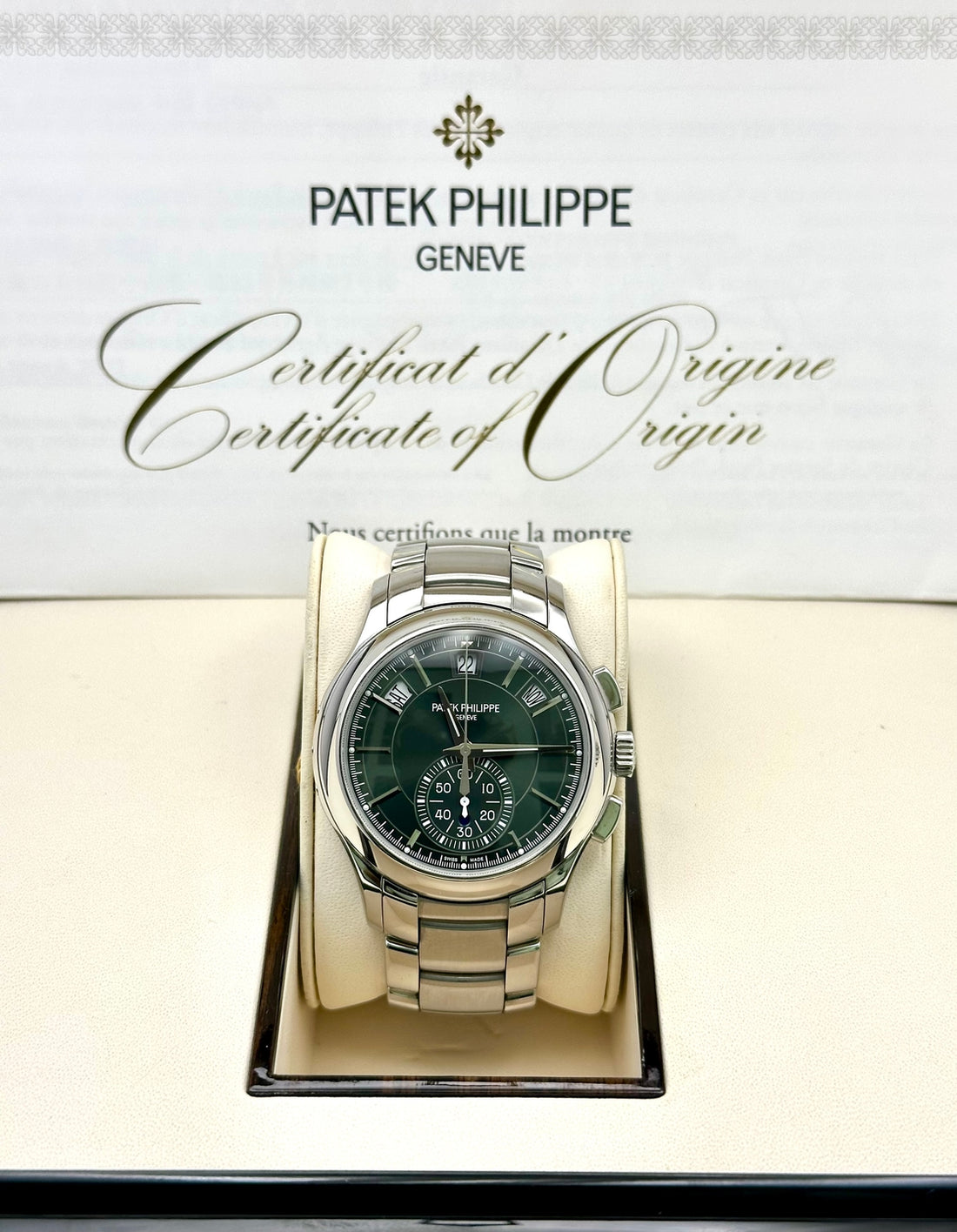 Patek Philippe Annual Calendar Chronograph 5905/1A-001, 2022, green dial, steel bracelet