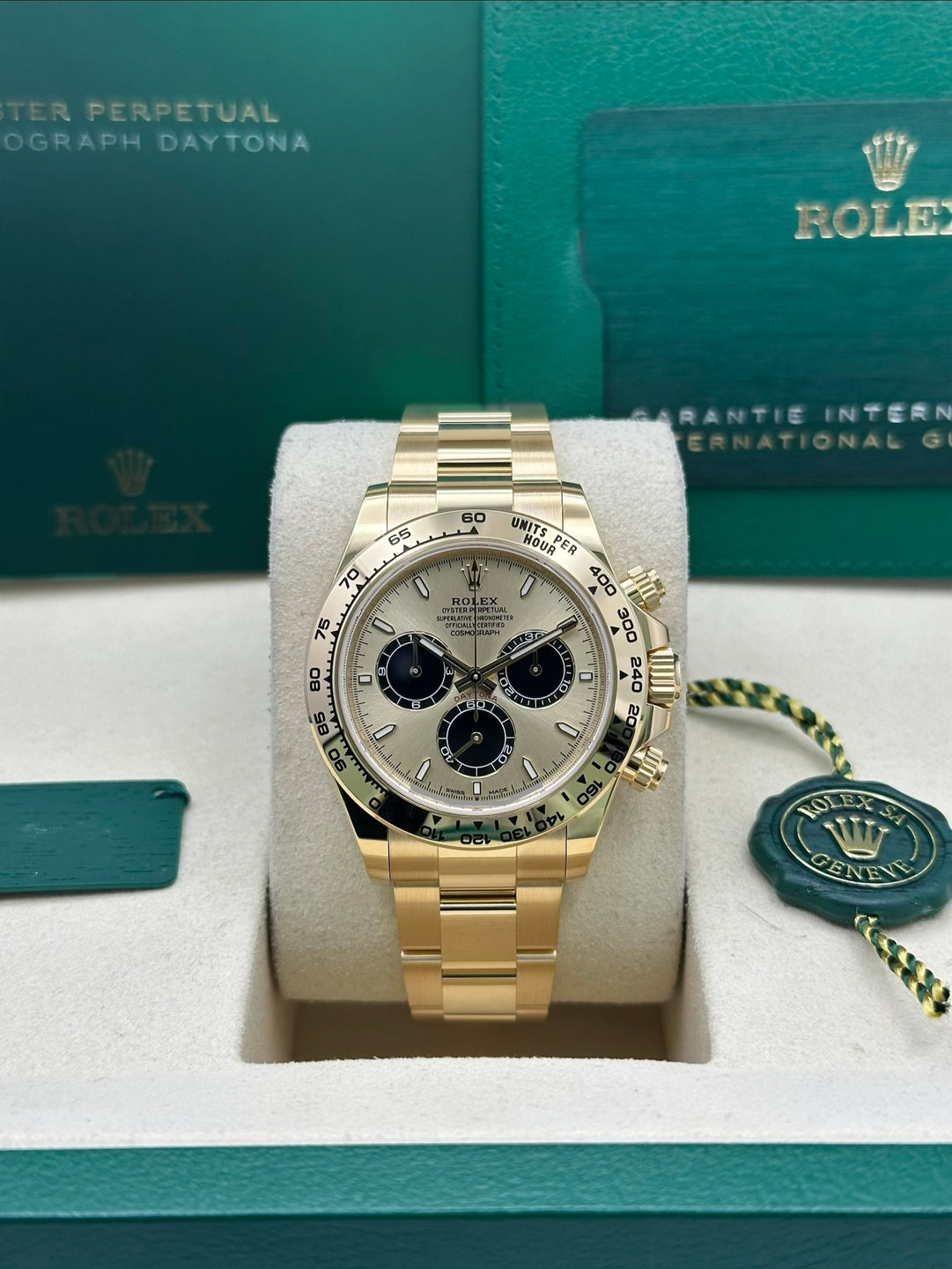 Rolex Daytona 126508, 2026, YML dial, Oyster bracelet