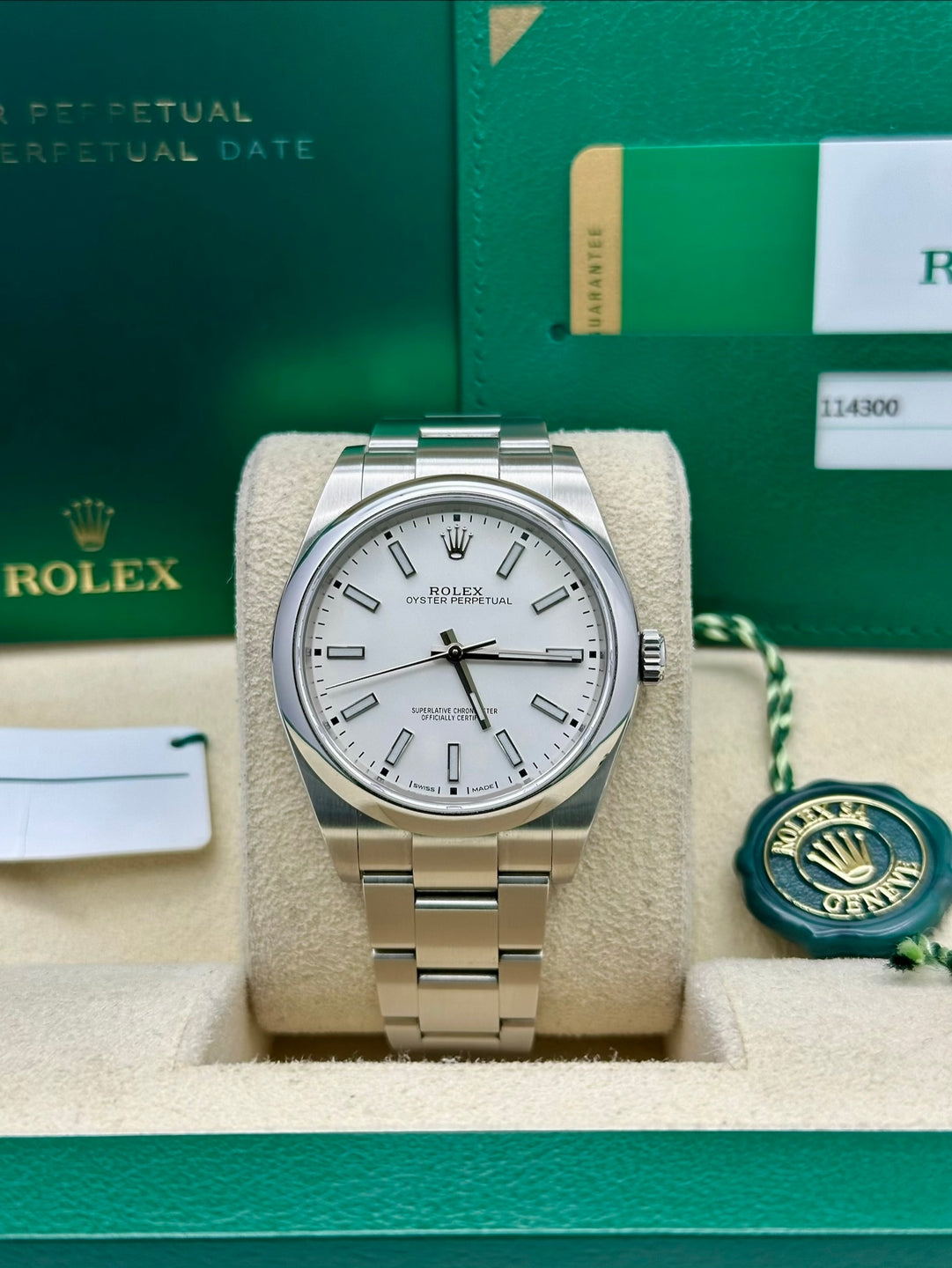 Rolex Oyster Perpetual 114300, 2018, white dial, Oyster bracelet