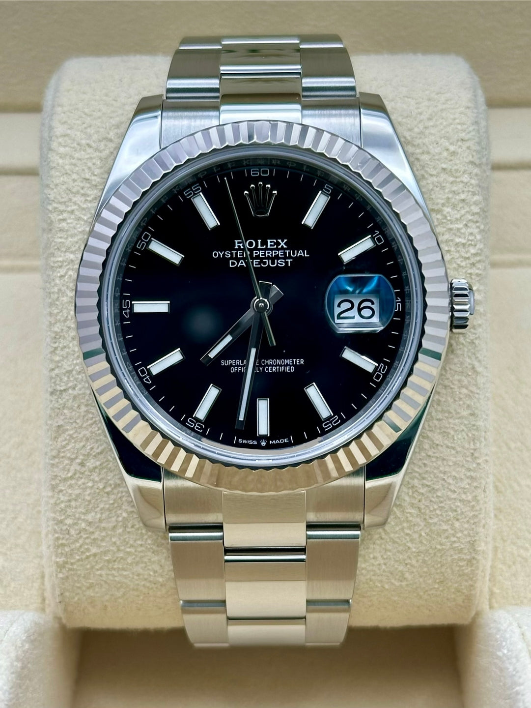 Rolex Datejust 41 126334 with 41mm Oystersteel case