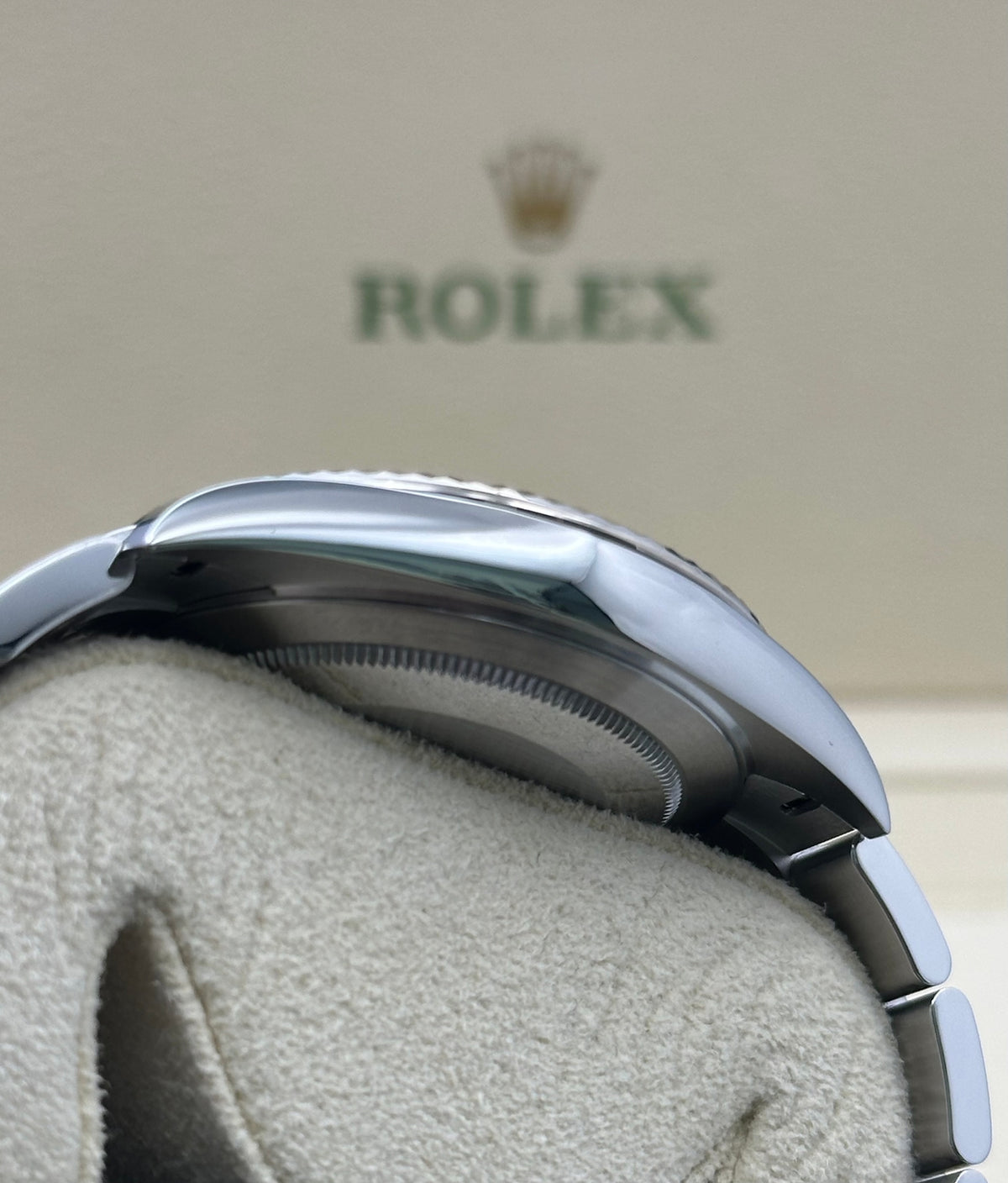 Rolex Datejust 41 126334 with white gold fluted bezel