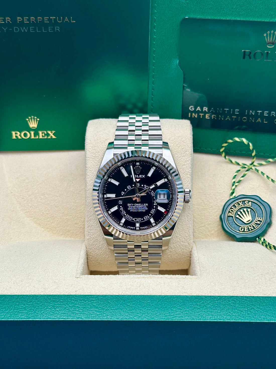 Rolex Sky Dweller 42 Black Dial Oyster Stainless Steel Jubilee Mens Watch 336934