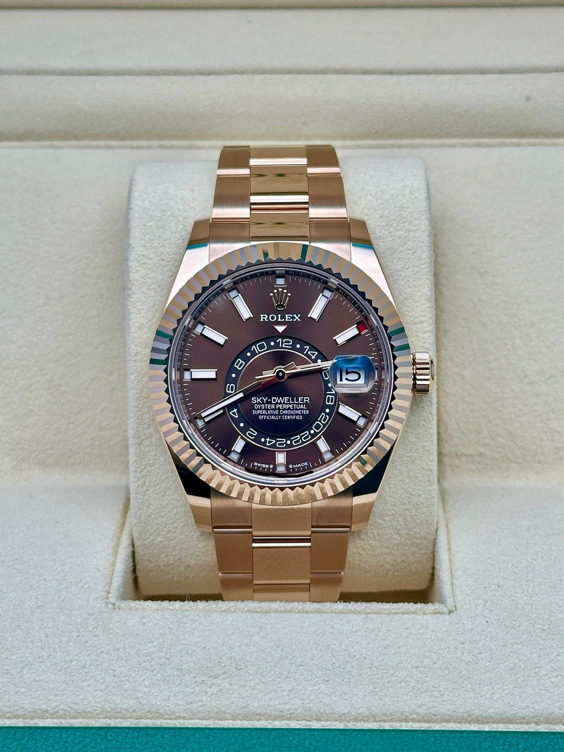Rolex Sky-Dweller 42 336935, 2024, chocolate dial, Oyster bracelet
