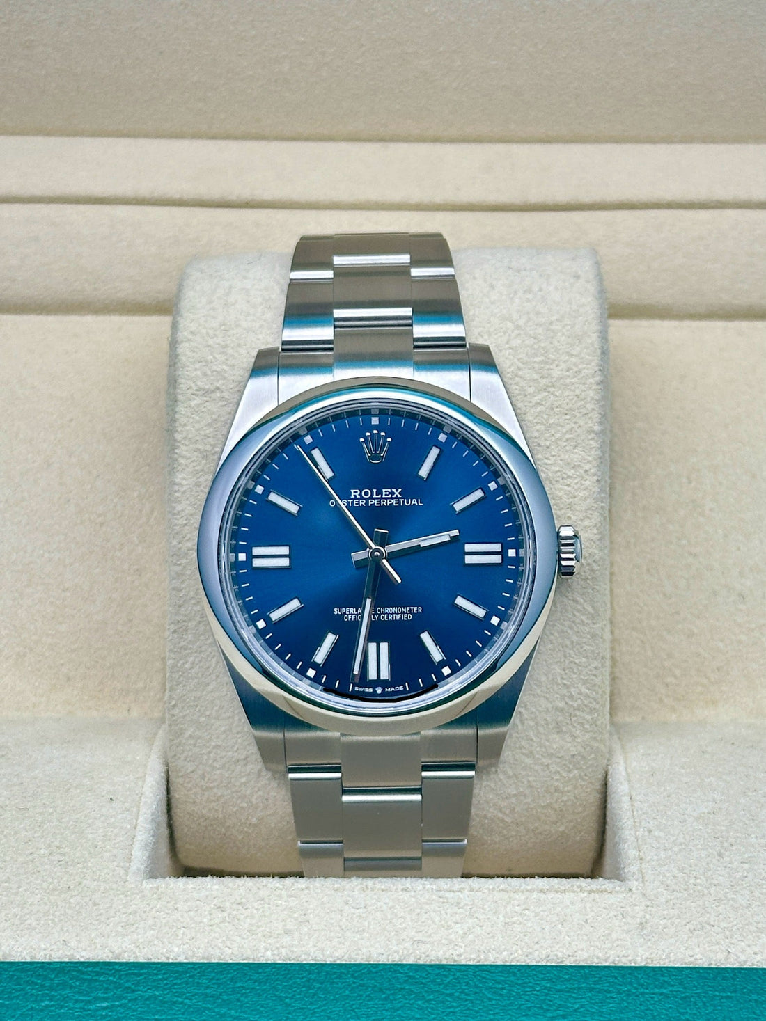 Rolex Oyster Perpetual 41 124300, 2023, blue index dial, Oyster bracelet