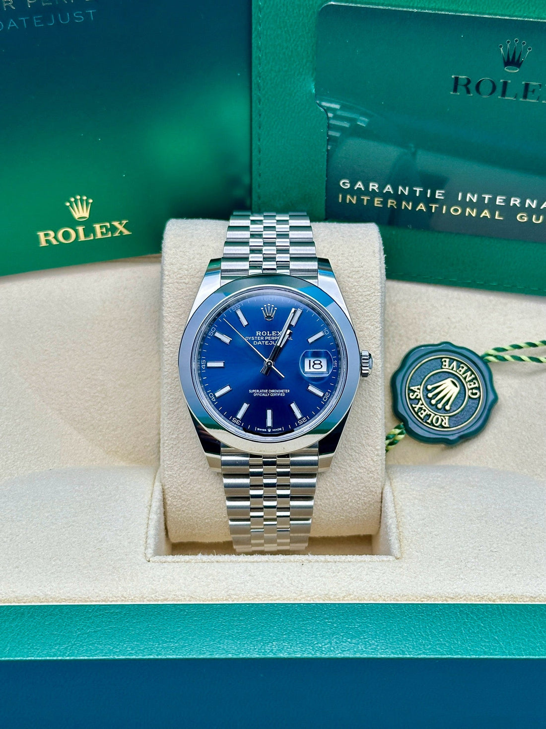 Rolex Steel Datejust 41 Watch - Smooth Bezel - Blue Index Dial - Jubilee Bracelet - 126300 blij