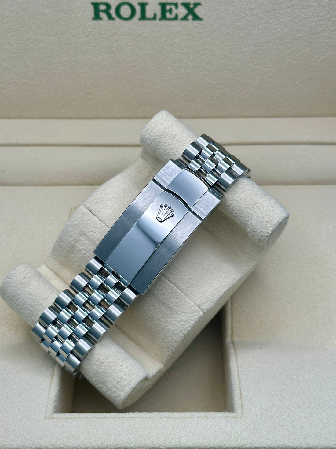 Rolex Sky-Dweller 42 336934, 2024, white dial, Jubilee bracelet