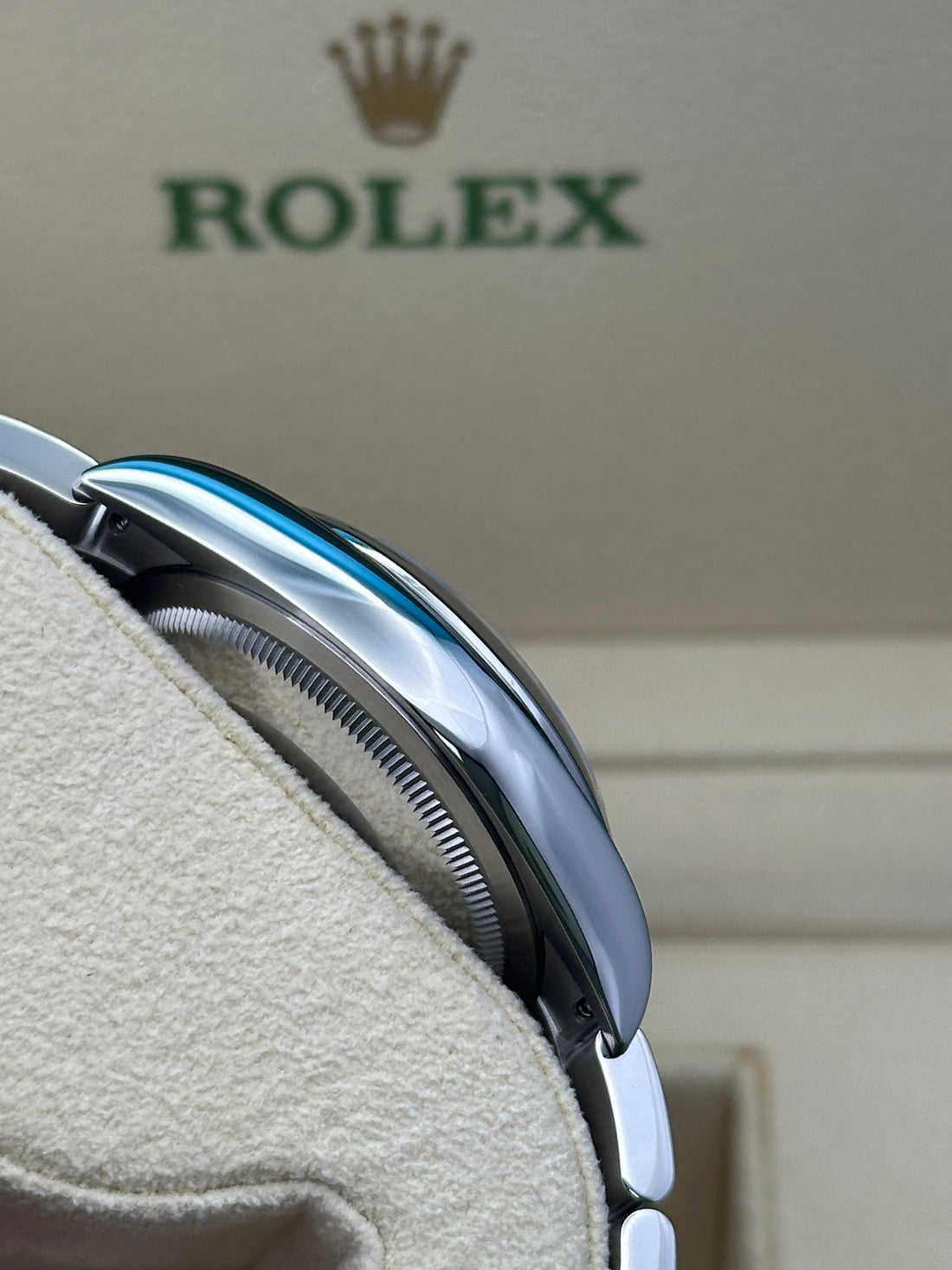 Rolex Oyster Perpetual 36 126000, 2024, candy pink index dial, Oyster bracelet