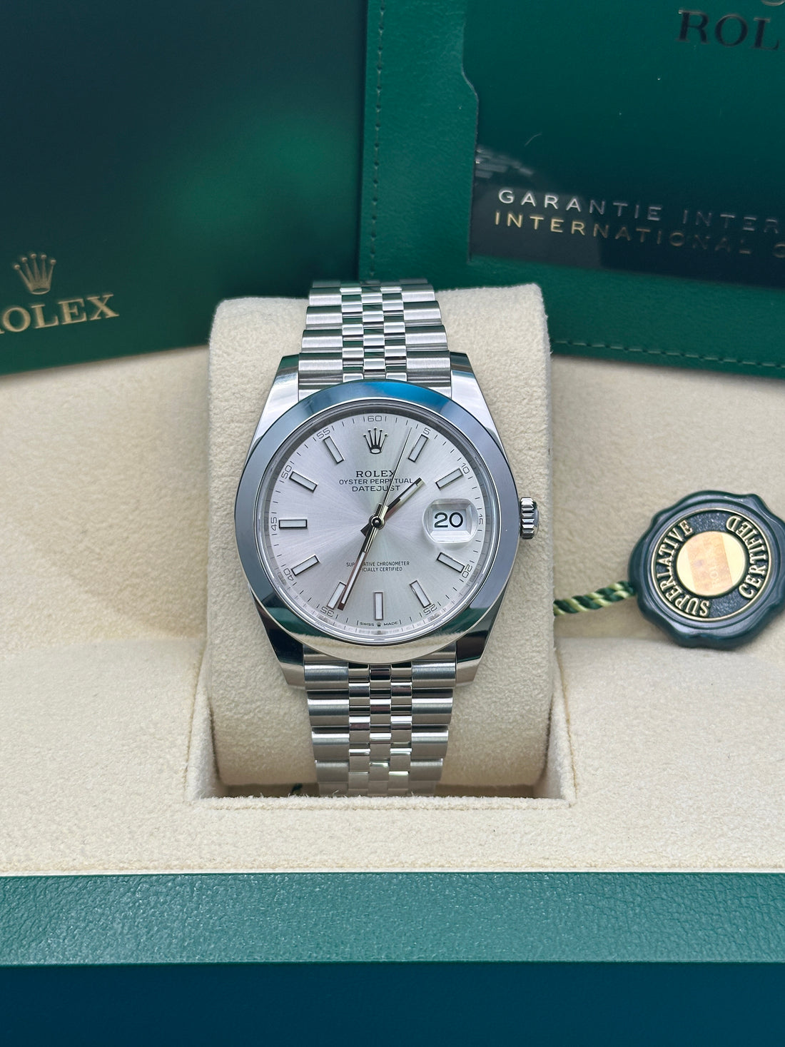 Rolex Steel Datejust 41 Watch - Smooth Bezel - Silver Index Dial - Jubilee Bracelet - 126300 sij