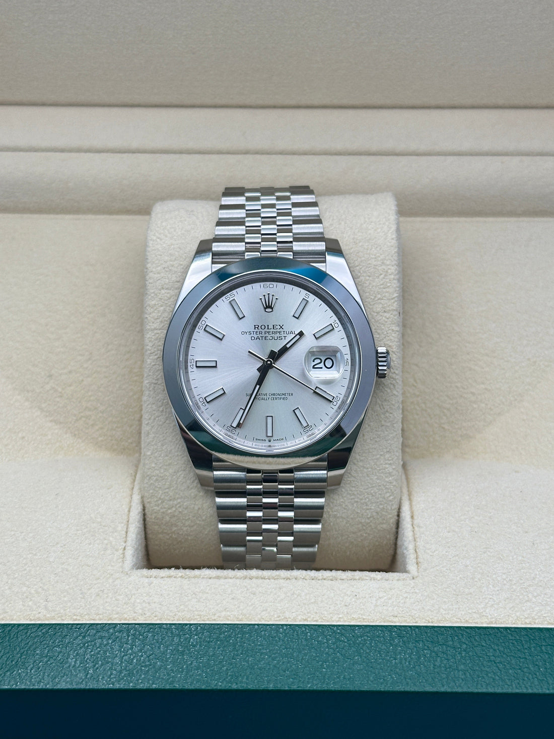 Rolex Datejust 41 126300, 2024, silver index dial, Jubilee bracelet