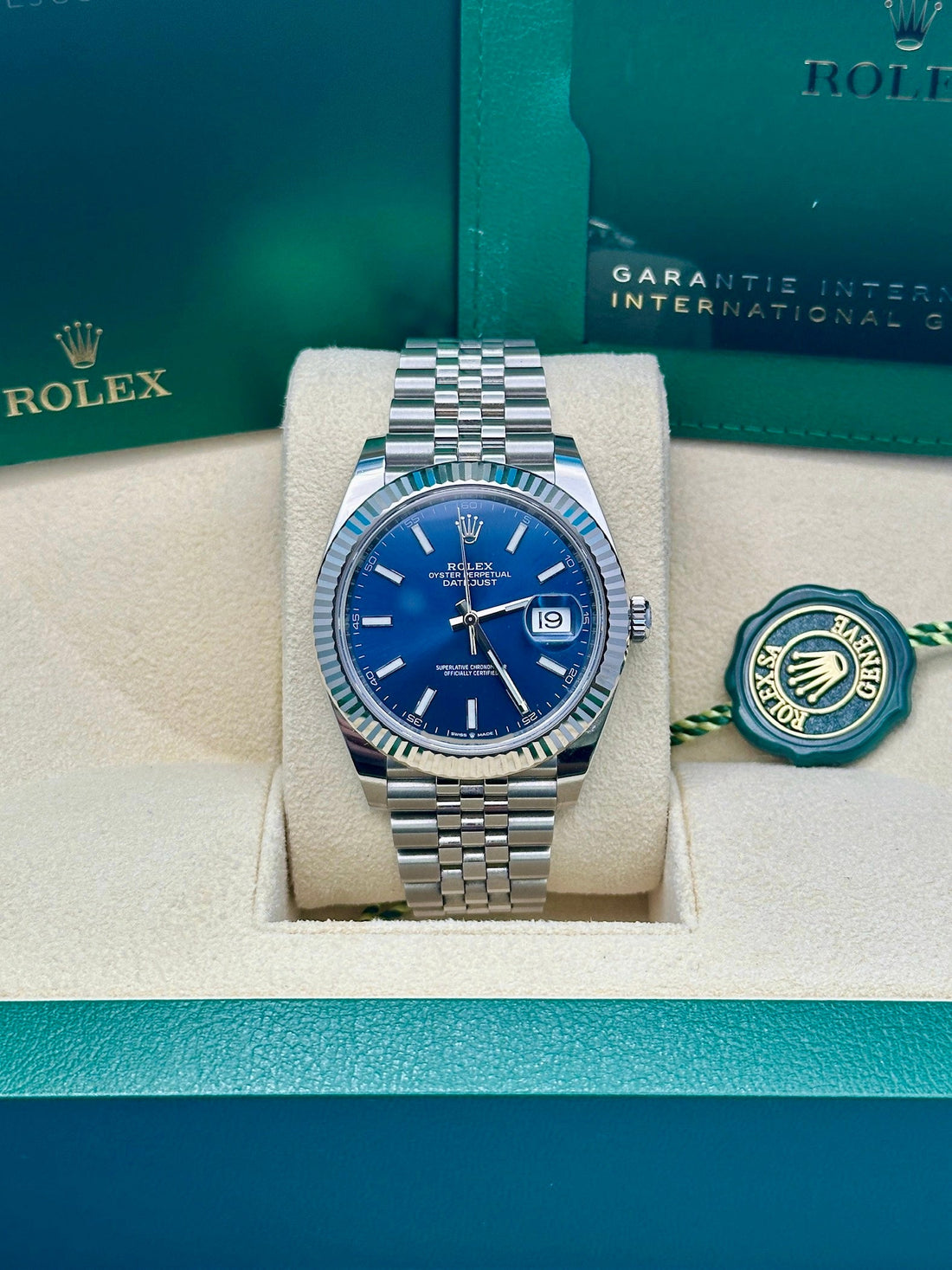 Rolex Steel and White Gold Rolesor Datejust 41 Watch - Fluted Bezel - Blue Index Dial - Jubilee Bracelet - 126334 blij