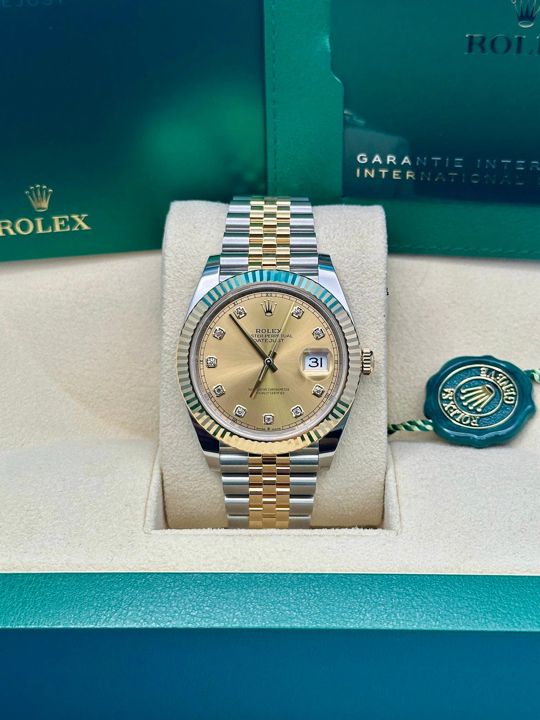 Rolex Steel and Yellow Gold Rolesor Datejust 41 Watch - Fluted Bezel - Champagne Diamond Dial - Jubilee Bracelet - 126333 chdj