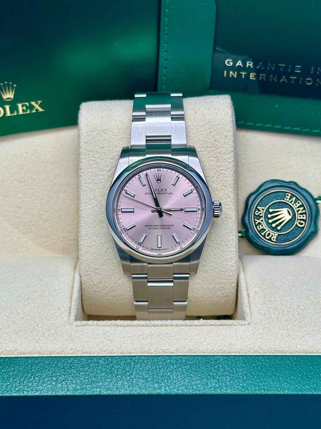 Rolex Oyster Perpetual 34 Watch - Domed Bezel - Pink Index Dial - Oyster Bracelet - 2020 Release - 124200 pio