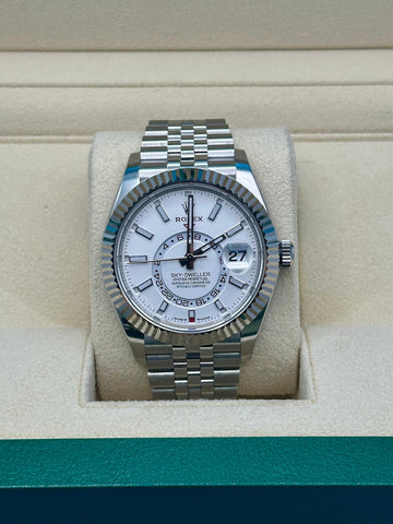 Rolex Sky Dweller 42 White Dial Stainless Steel Jubilee Mens  336934