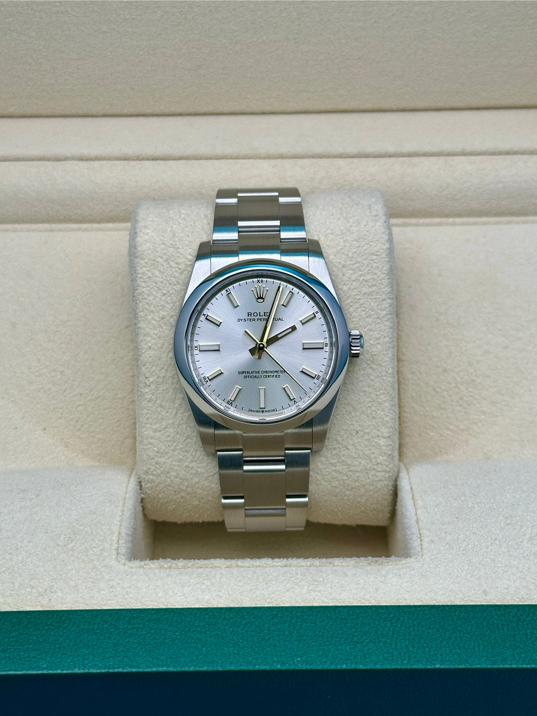 Rolex Oyster Perpetual 34 124200, 2024, silver index dial, Oyster bracelet