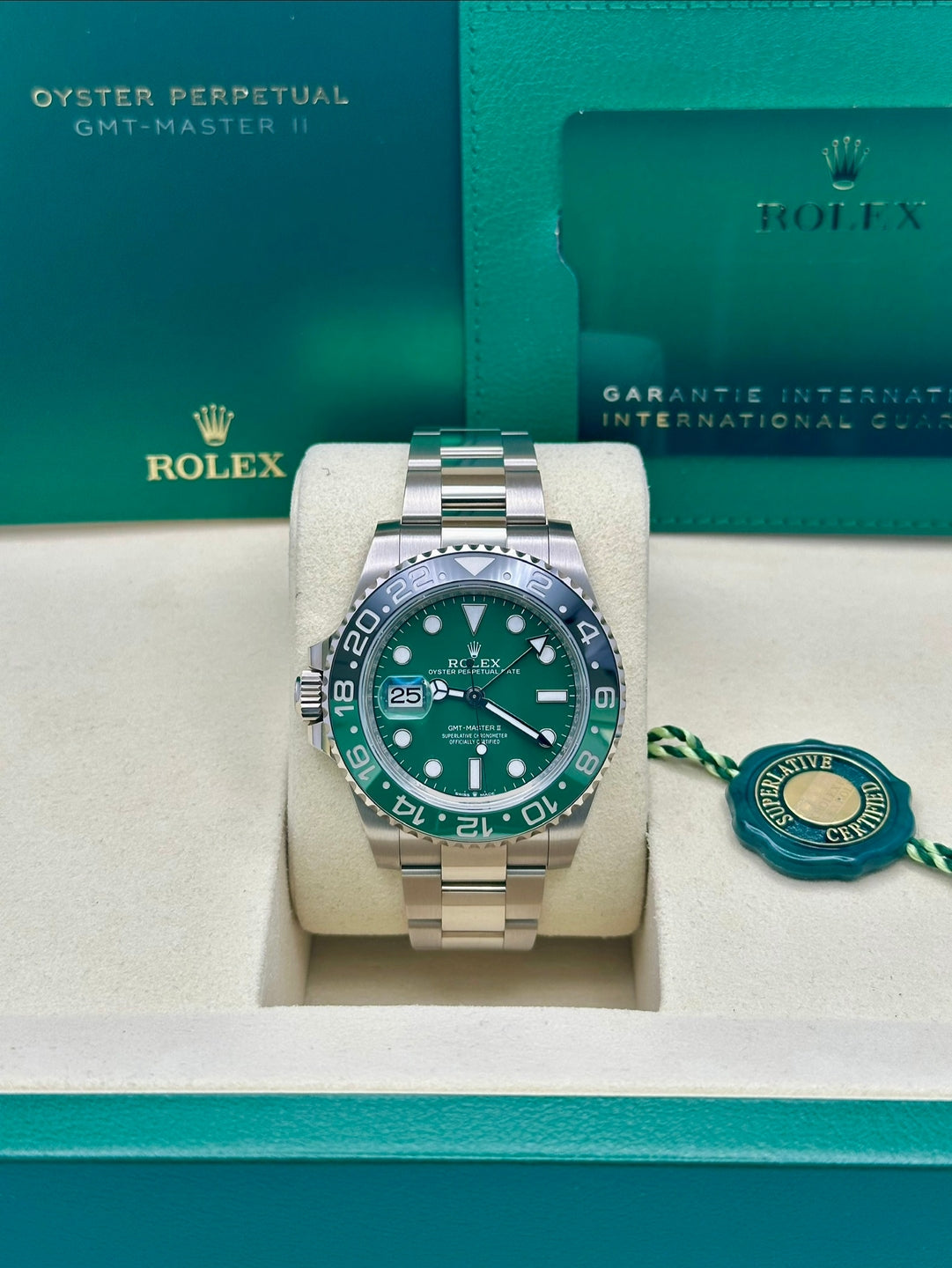 Rolex GMT-Master II "Sprite" 40mm Green Ceramic Dial Ceramic Bezel Oyster Bracelet - 126729VTNR | 2025 Model