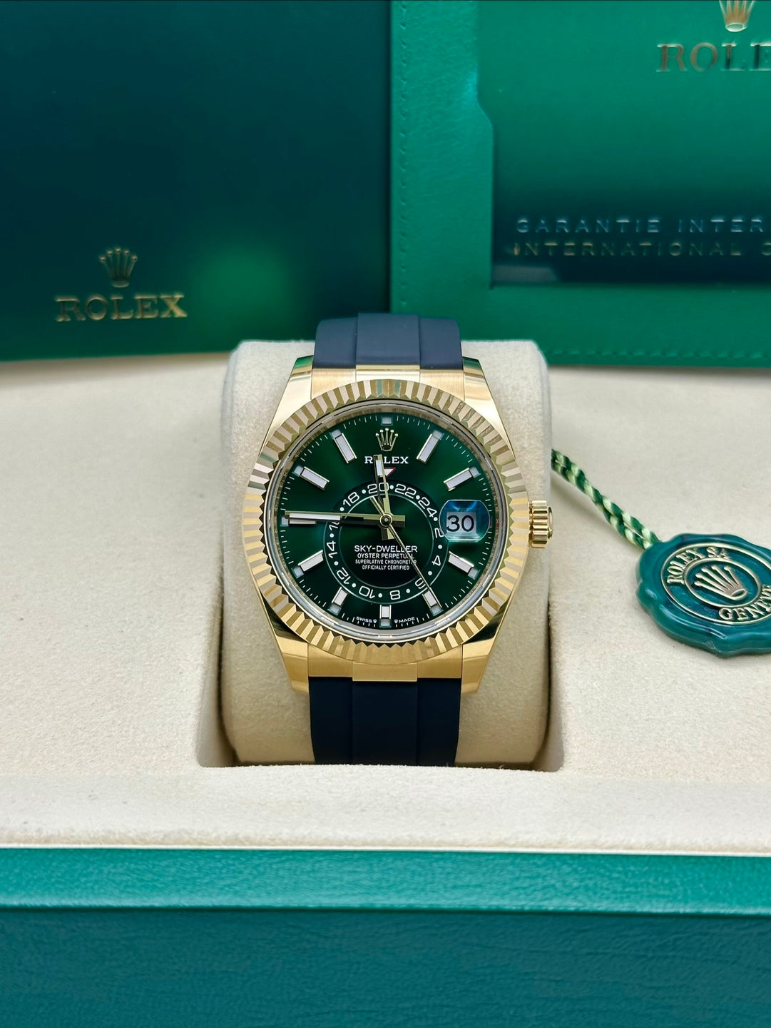 Rolex Sky-Dweller Yellow Gold 42mm Bright Green Dial Fluted Bezel Oysterflex Bracelet - 336238 - 2025