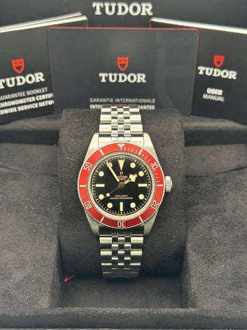 Tudor Black Bay Red Ref -  M7941A1A0RU