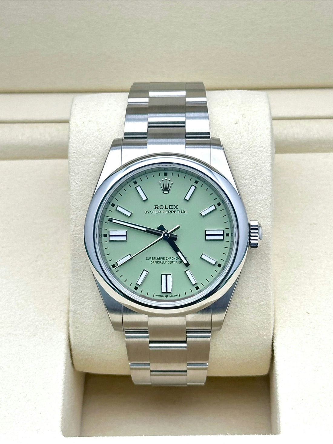 Rolex Oyster Perpetual 41 134300, 2025, green dial, Oyster bracelet