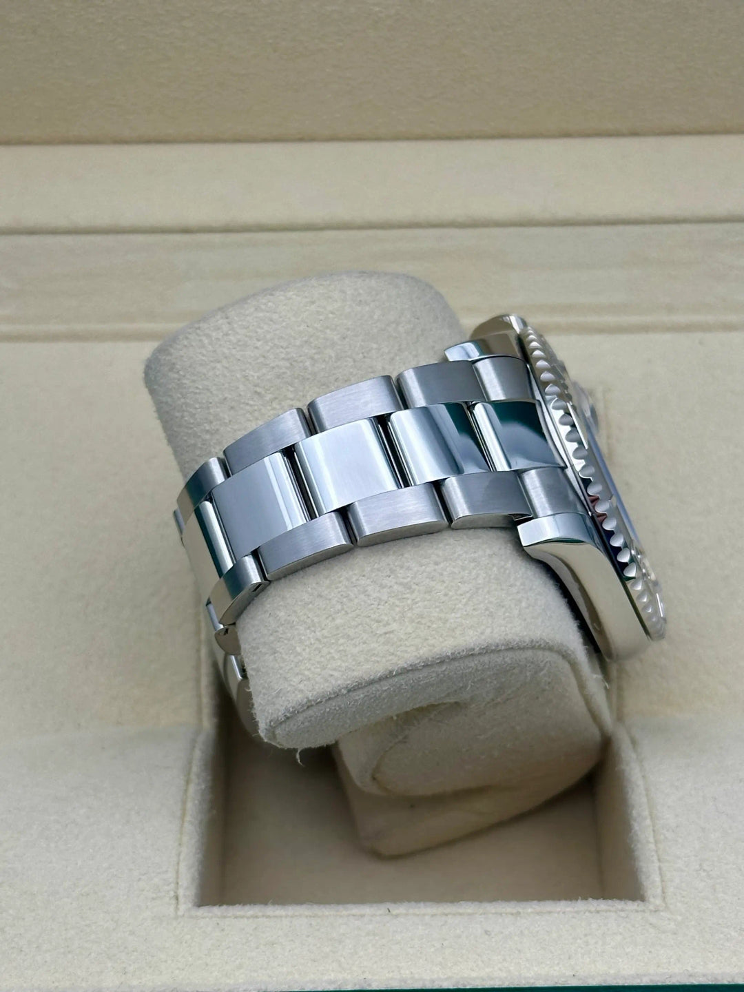 Rolex Yacht-Master 126622 on Oyster bracelet