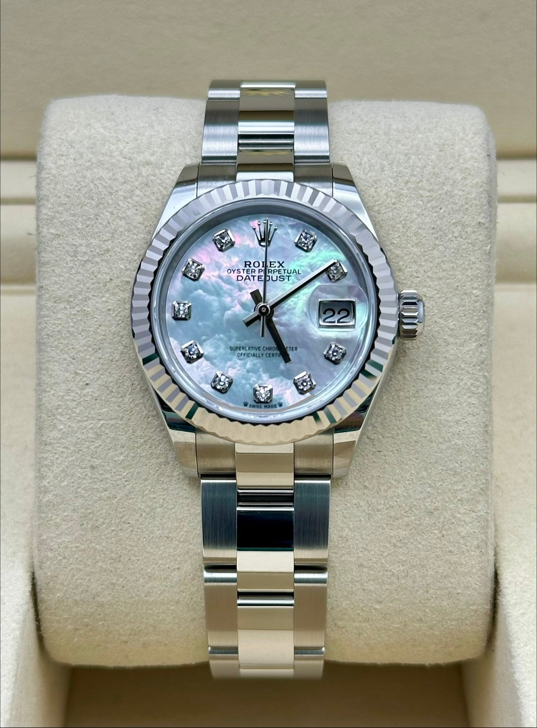 Rolex Datejust 279174, 2026, MOP dial, Oyster bracelet