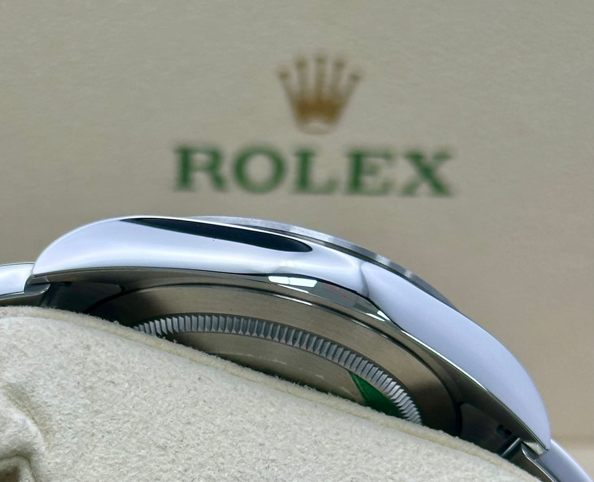 Rolex Explorer 214270 with smooth bezel