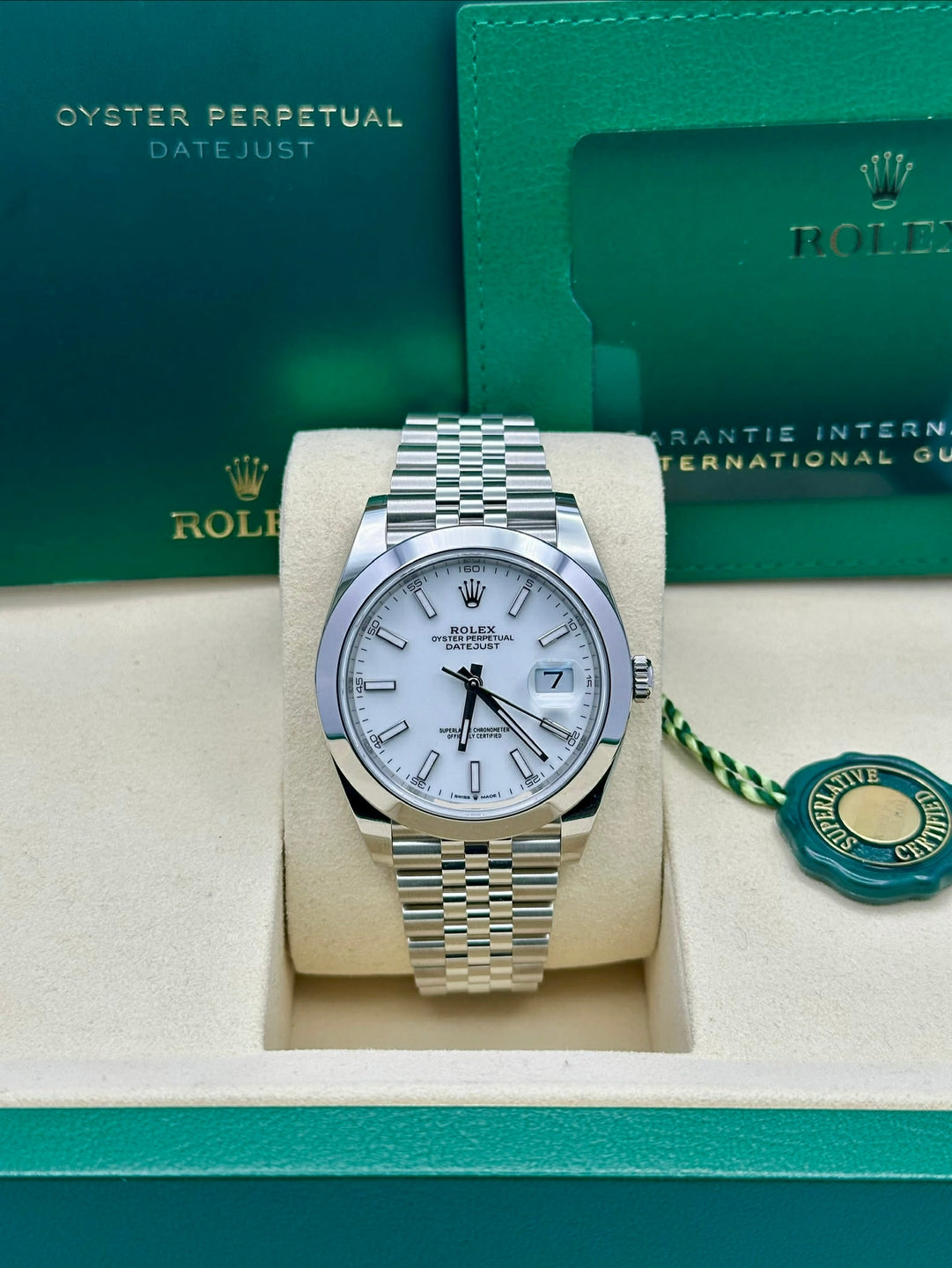 Rolex Steel Datejust 41  - Smooth Bezel - White Index Dial - Jubilee Bracelet - 126300 wij