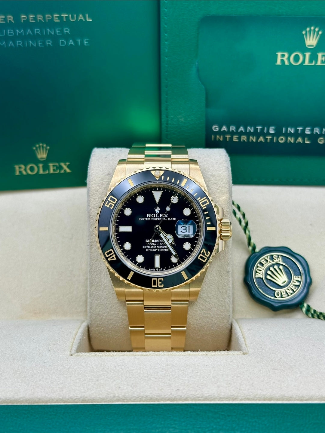 Rolex Yellow Gold Submariner Date  - Black Bezel - Blue Dial - 126618LN