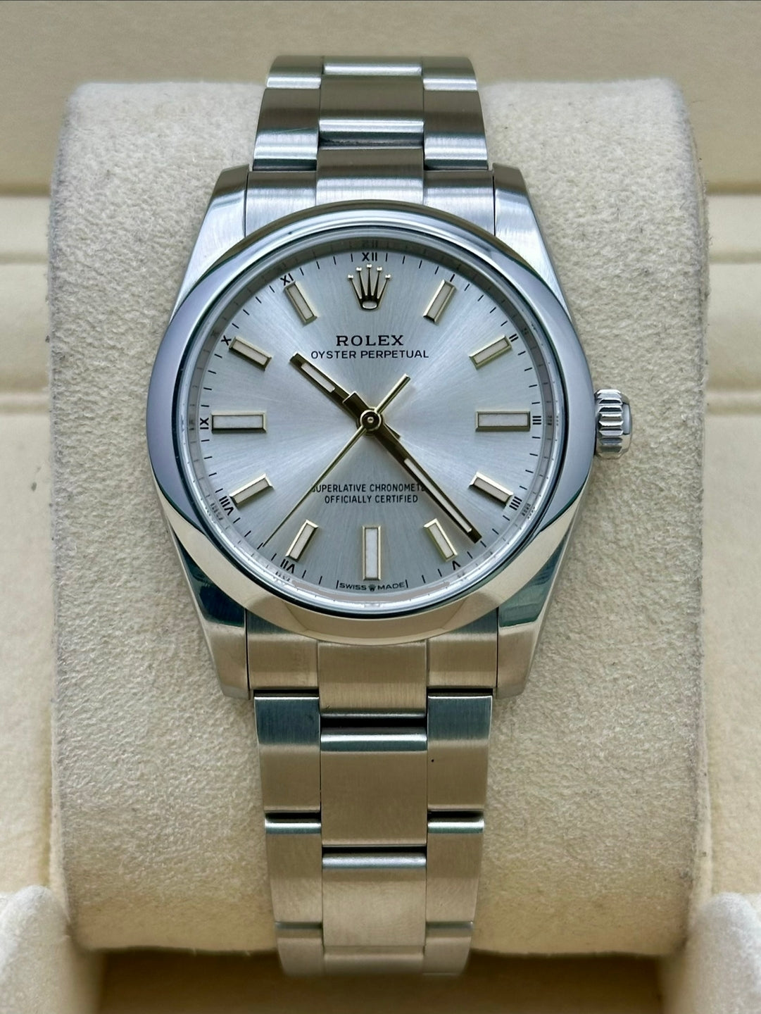 Rolex Oyster Perpetual 34 124200, 2025, silver dial, Oyster bracelet