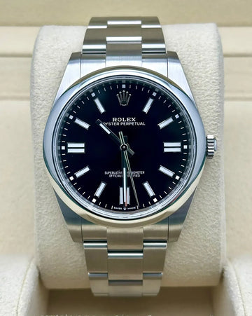 Rolex Oyster Perpetual 41  - Black Index Dial - Oyster Bracelet - 124300 bkio