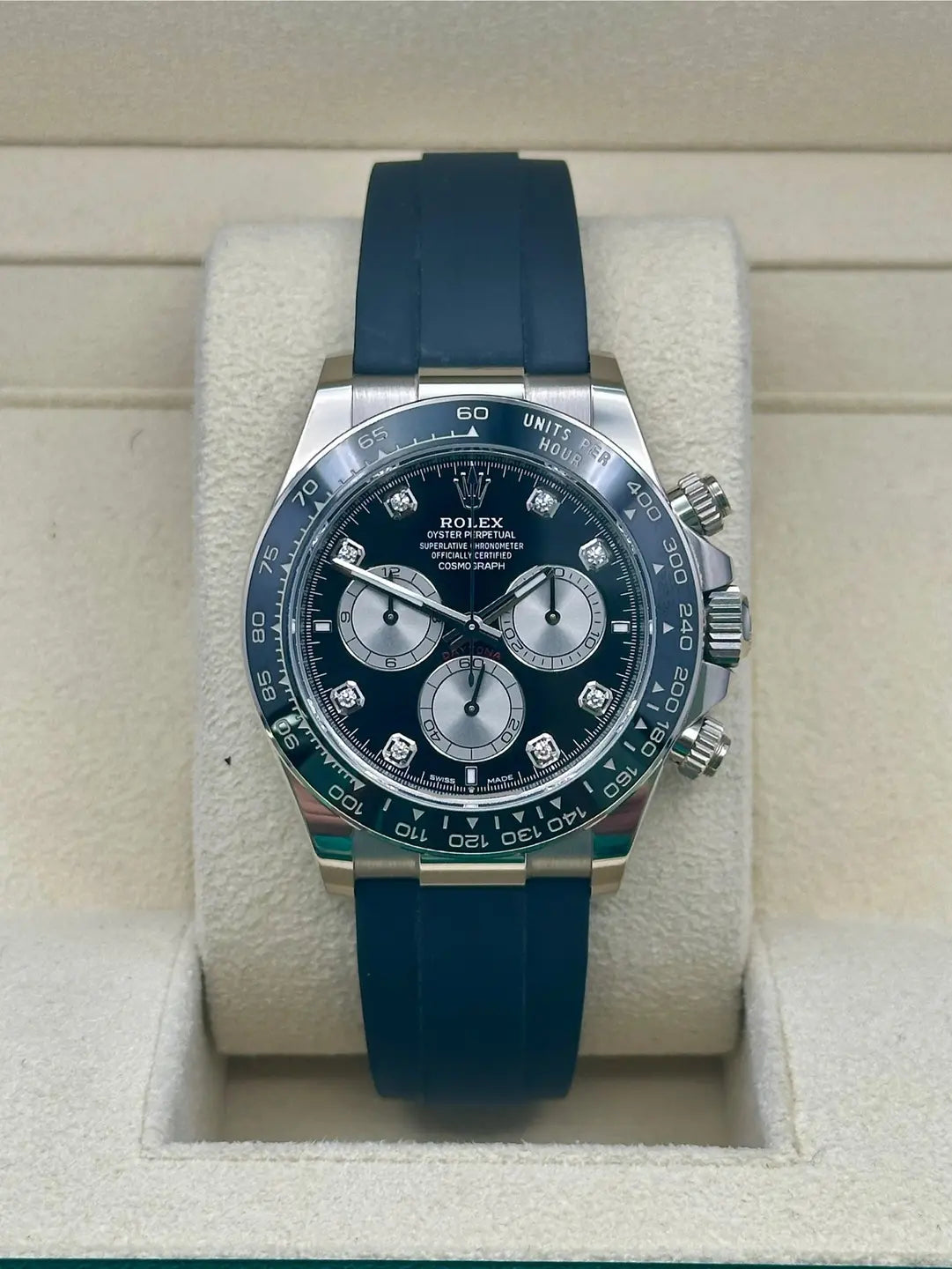 Rolex Daytona 126519LN, 2024, black and steel diamond dial, Oysterflex bracelet