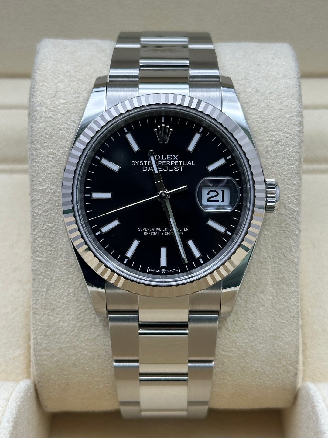 Rolex Datejust 36 126234 black index dial, view 2 of 8