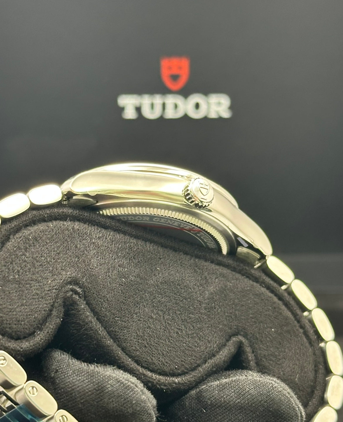 Tudor 91560 on Jubilee bracelet
